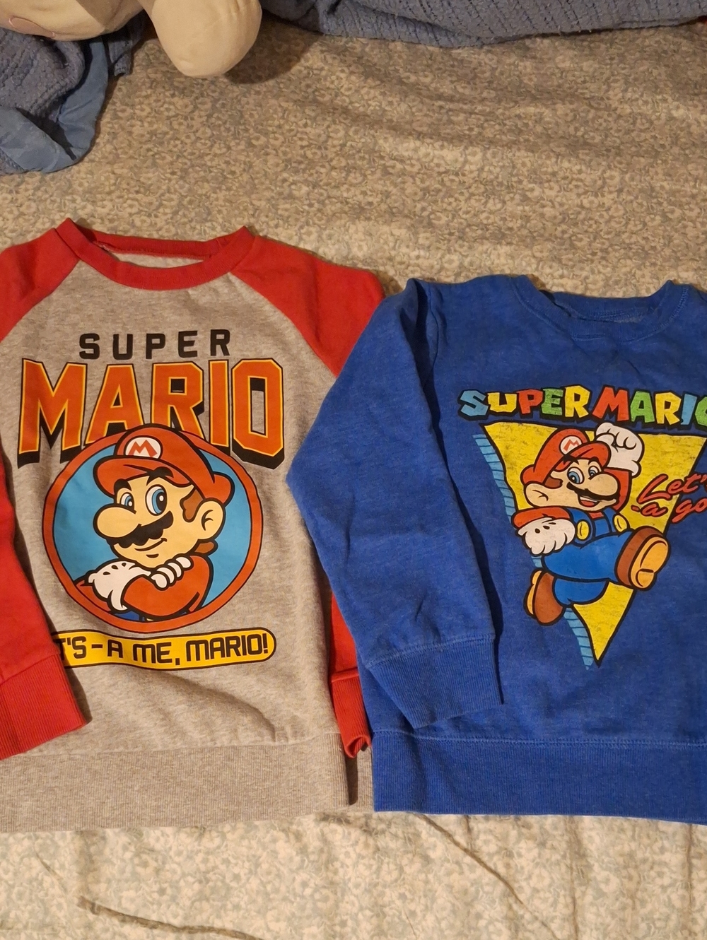 Nintendo Super Mario Kids Sweatshirt Bundle/lot
